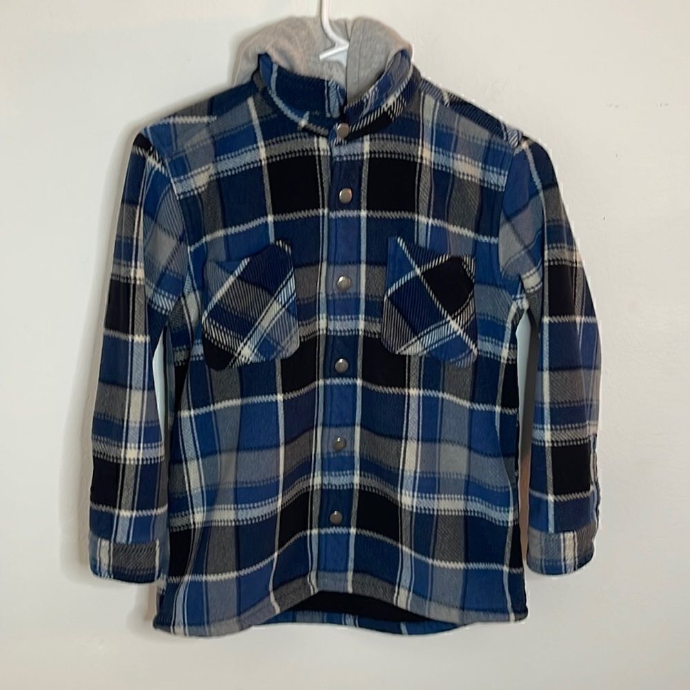 Freedom Foundry flannel snap up hoodie.  Size Medium (10-12).  Warm Fuzzy lining